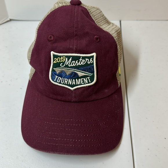 Masters Other - Mens 2019 Masters hat, Tiger Woods was the winner! Hard to find, features Bridge
